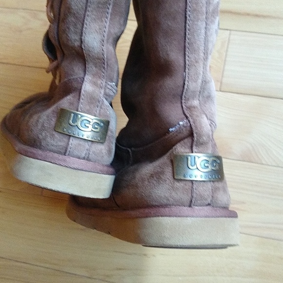 UGGS AUSTRALIA 5163 UPSIDE TALL SHEARLING SUEDE LACE UP BOOTS size 7 - Picture 2 of 7